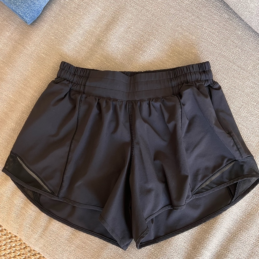Lululemon Hotty Hot Short II Long 4”